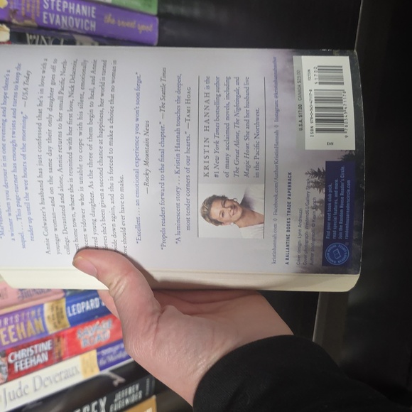 Kristin Hannah Book Set 5 Books - Picture 4 of 5